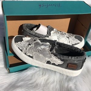 Blowfish Malibu | lace denim gray shoe